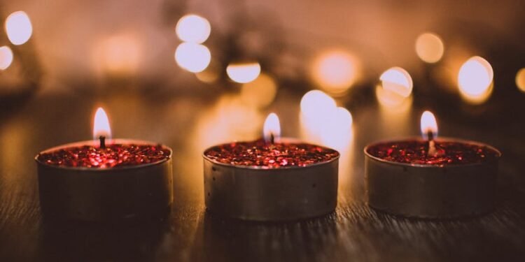 Does CVS Sell Candles?